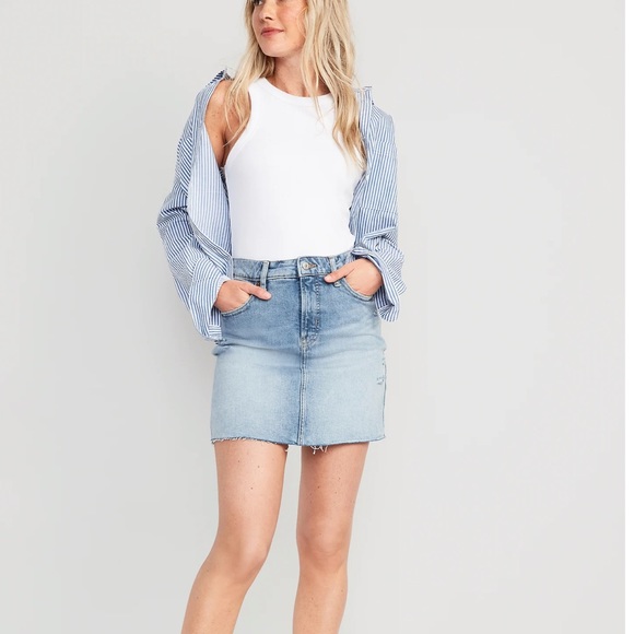 NWT OLD NAVY High-Waisted OG Straight Cut-Off Mini Jean Skirt Myra SIZE 10 - Picture 4 of 7